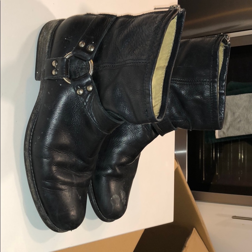 Frye size 8 boots